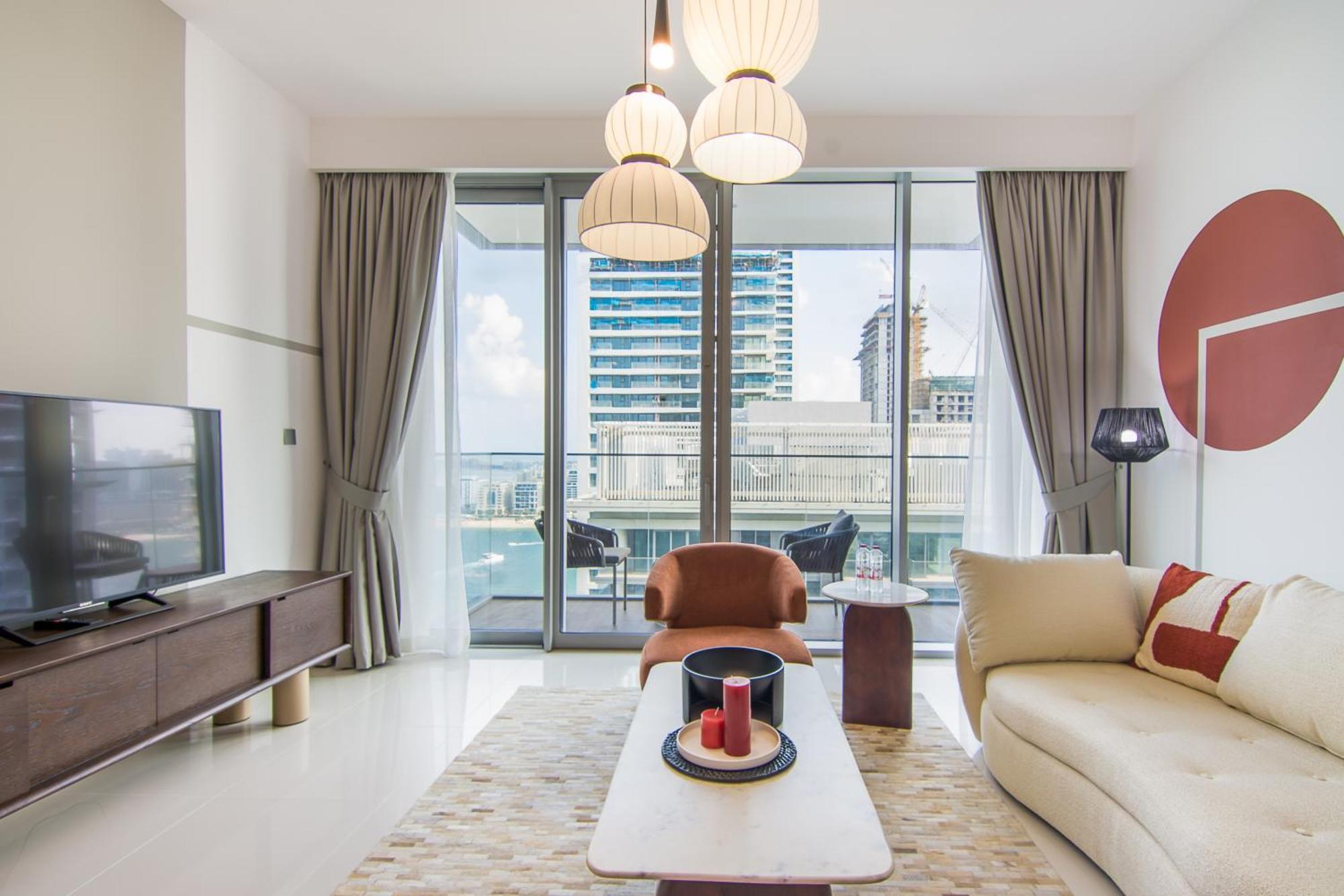 Marvelous In Beachfront Private Apartment