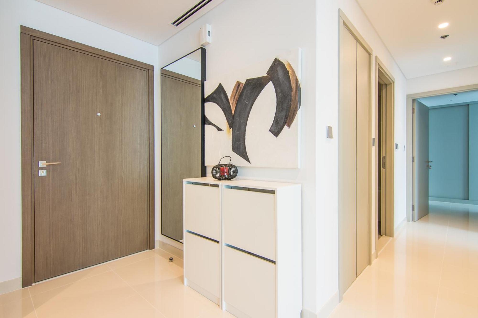Marvelous In Beachfront Private Apartment *