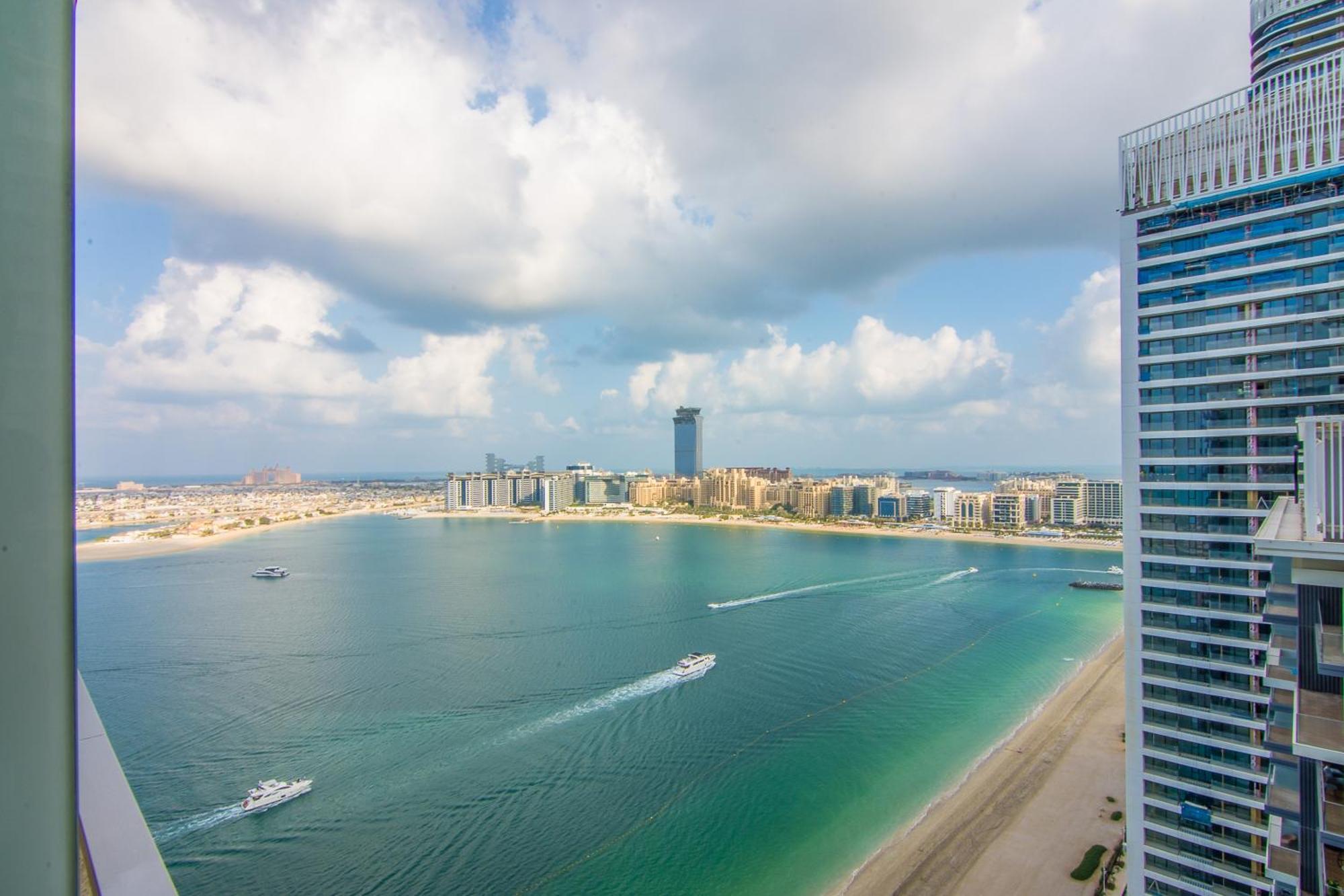 Apartment Marvelous In Beachfront Private