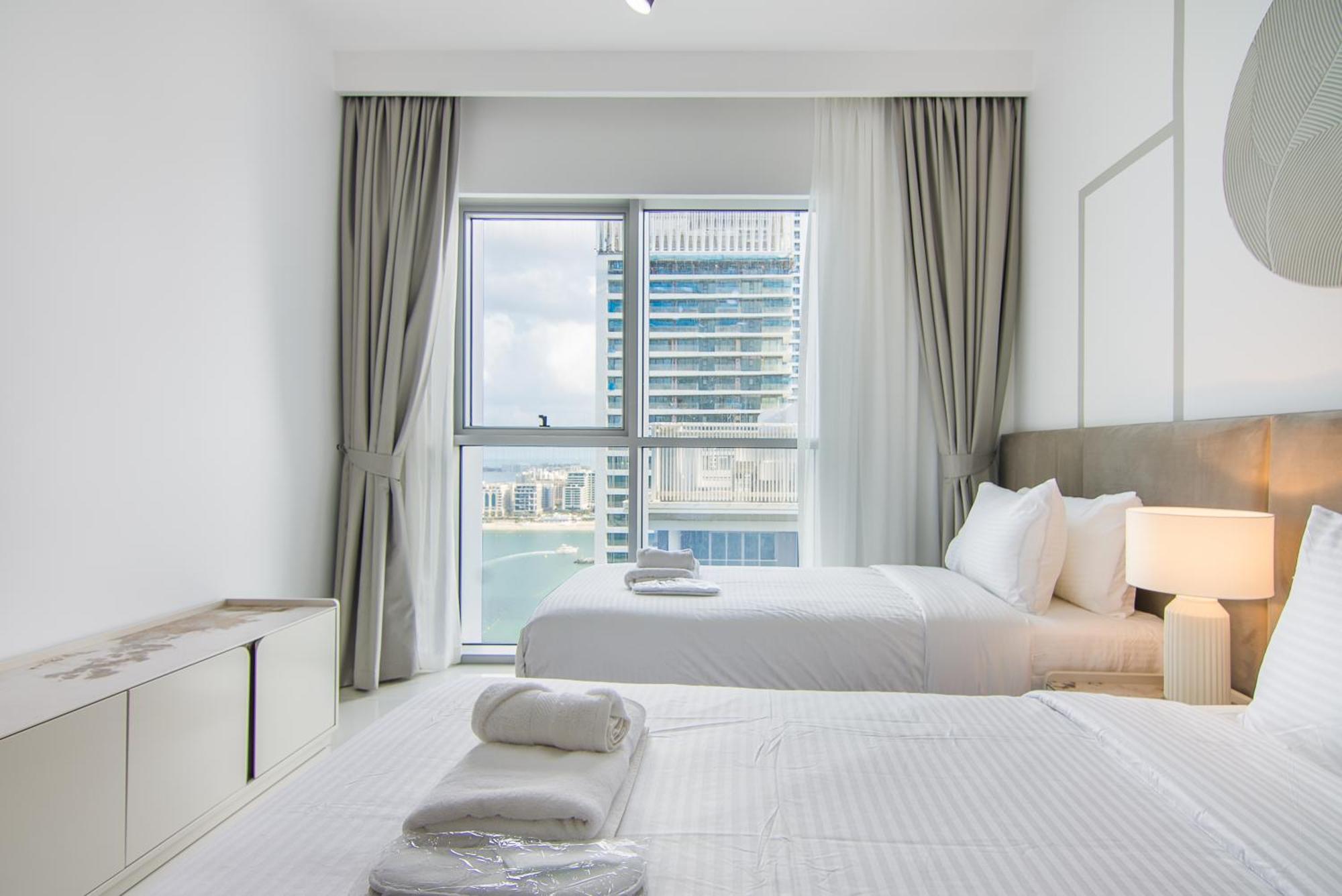 Marvelous In Beachfront Private Apartment