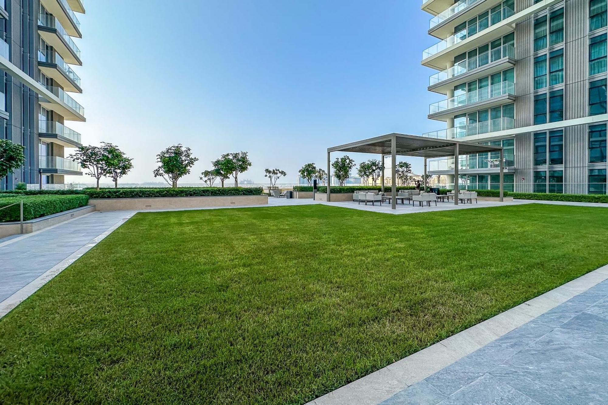 Apartment Marvelous In Beachfront Private